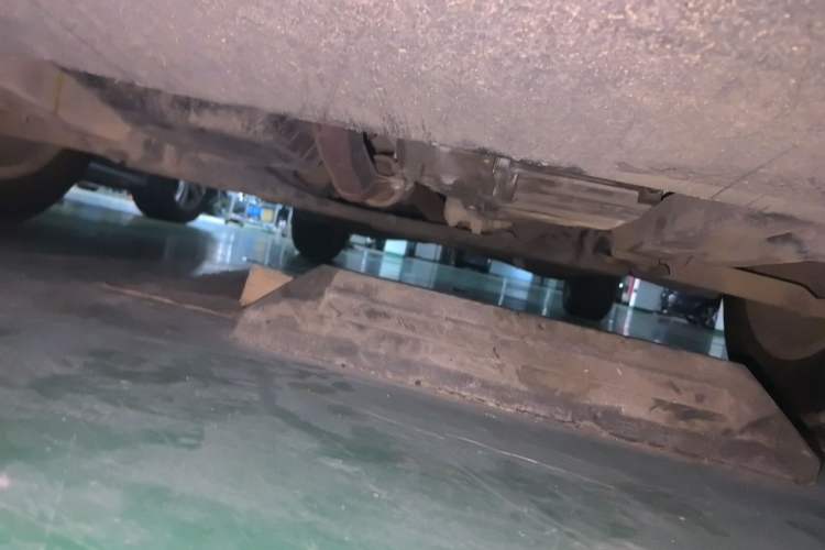 Used Jeep Cherokee 2016 2.4L Leading Edition Chassis Front
