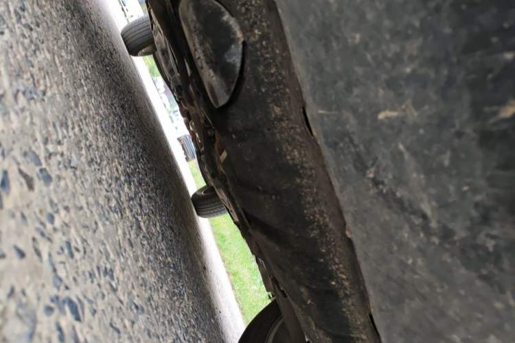 Used Jeep Cherokee 2016 2.4L Professional Edition Chassis Front