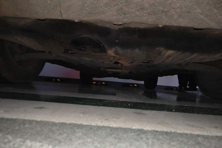 Used Jeep Cherokee 2016 2.4L Professional Edition Chassis Front