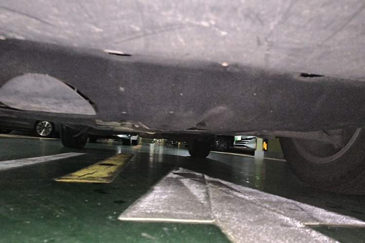 Used Jeep Cherokee 2016 2.4L Professional Smart Version Chassis Front