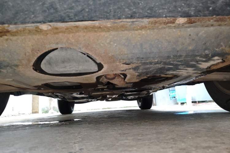 Used Jeep Cherokee 2016 2.4L Professional Smart Version Chassis Front