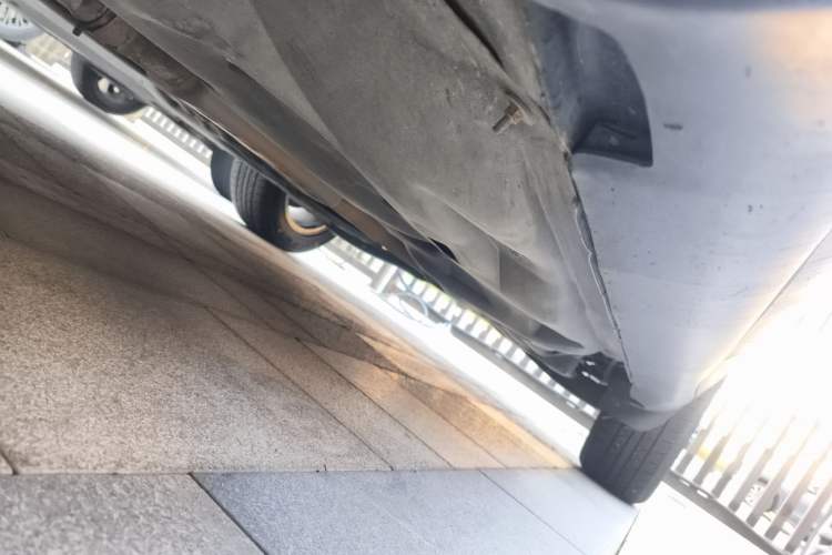 Used Jeep Cherokee 2016 2.4L Leading Edition Chassis Front Left