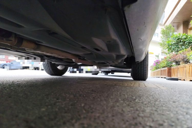 Used Jeep Cherokee 2016 2.4L Professional Smart Version Chassis Front Left