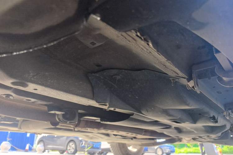 Used Jeep Cherokee 2016 2.0L Superior Edition Chassis Front Left