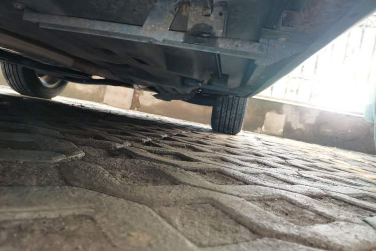 Used Jeep Cherokee 2016 2.4L Leading Edition Chassis Front Left