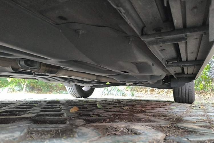 Used Jeep Cherokee 2016 2.4L Leading Smart Version Chassis Front Left