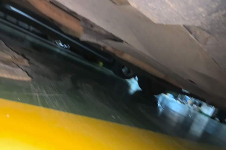 Used Jeep Cherokee 2016 2.4L Leading Edition Chassis Front Left