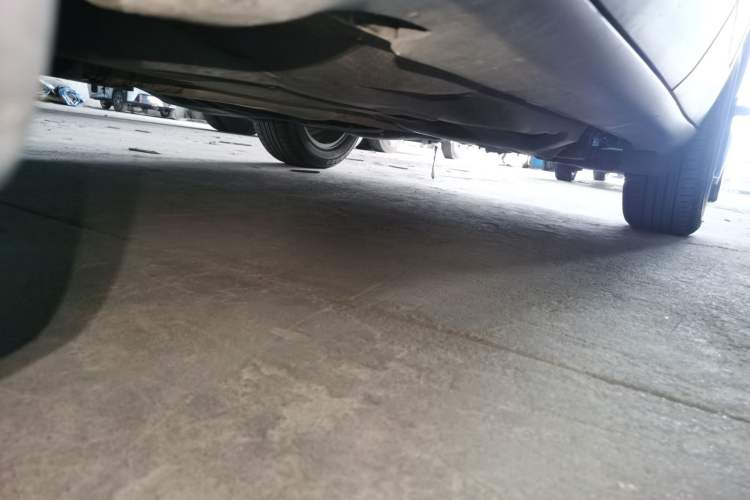 Used Jeep Cherokee 2016 2.4L Leading Edition Chassis Front Left