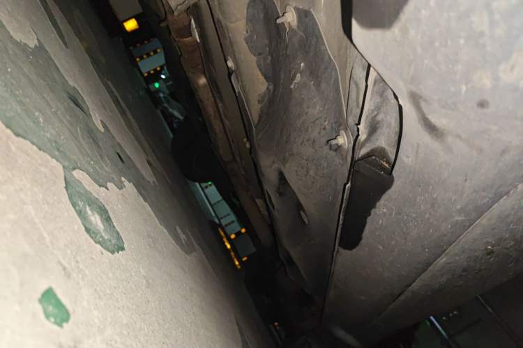 Used Jeep Cherokee 2016 2.4L Leading Edition Chassis Front Left