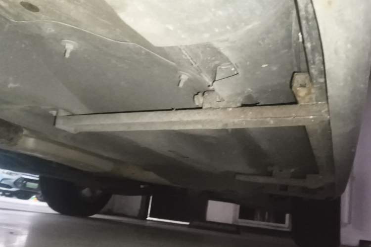Used Jeep Cherokee 2016 2.4L Leading Edition Chassis Front Left