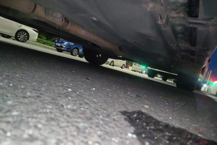 Used Jeep Cherokee 2016 2.4L Superior Edition Chassis Front Left