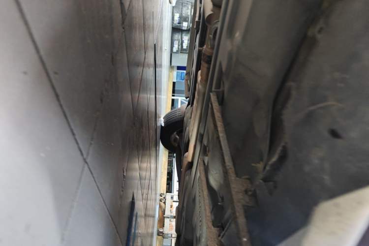 Used Jeep Cherokee 2016 2.4L Professional Smart Version Chassis Front Left