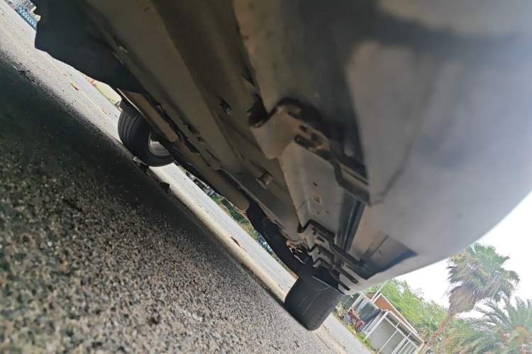 Used Jeep Cherokee 2016 2.4L Leading Edition Chassis Front Left
