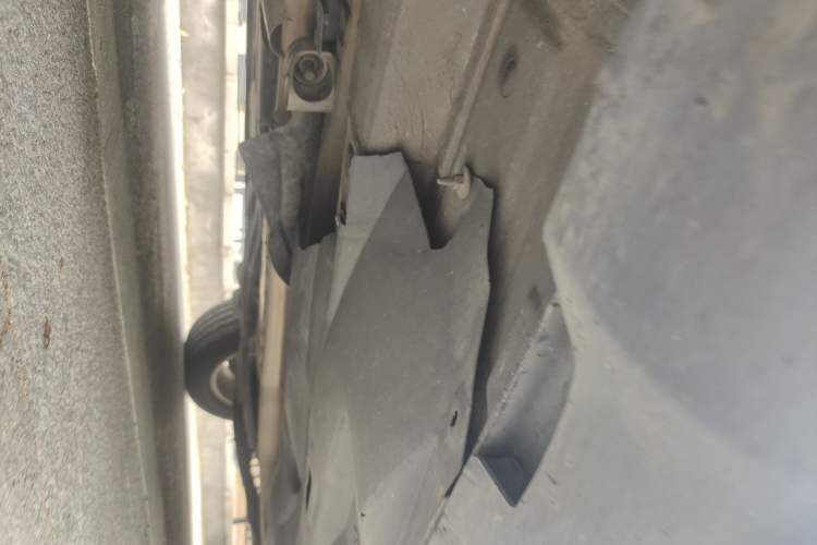Used Jeep Cherokee 2016 2.4L Leading Edition Chassis Front Left