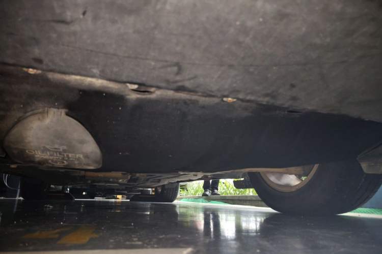 Used Jeep Cherokee 2016 2.4L Leading Edition Chassis Front