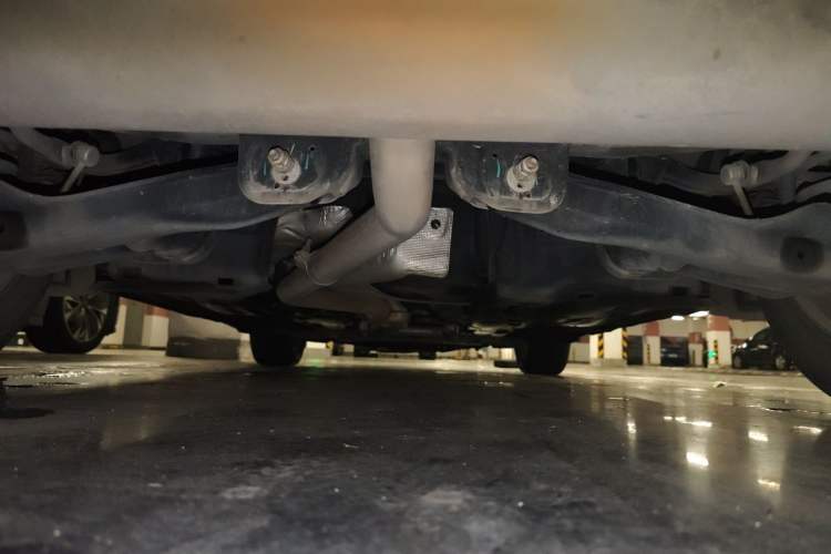 Used Jeep Cherokee 2016 2.4L Leading Edition Chassis Front