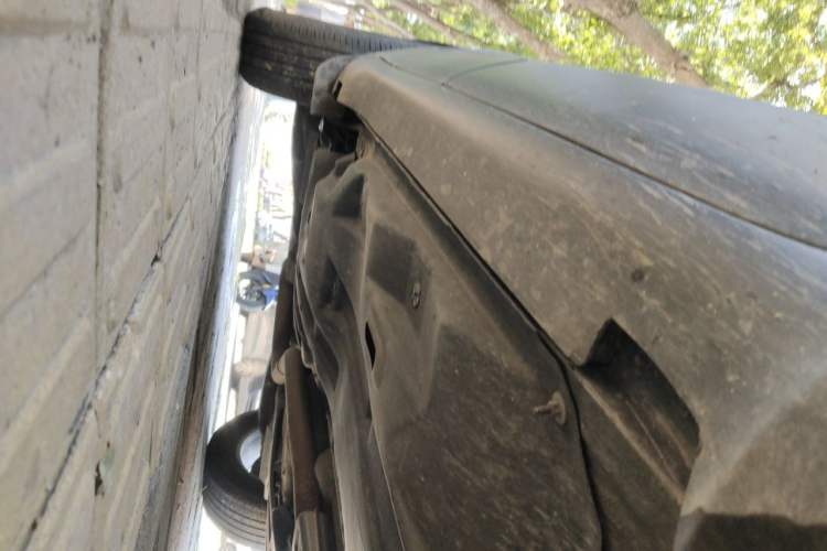 Used Jeep Cherokee 2016 2.4L Professional Smart Version Chassis Front Right
