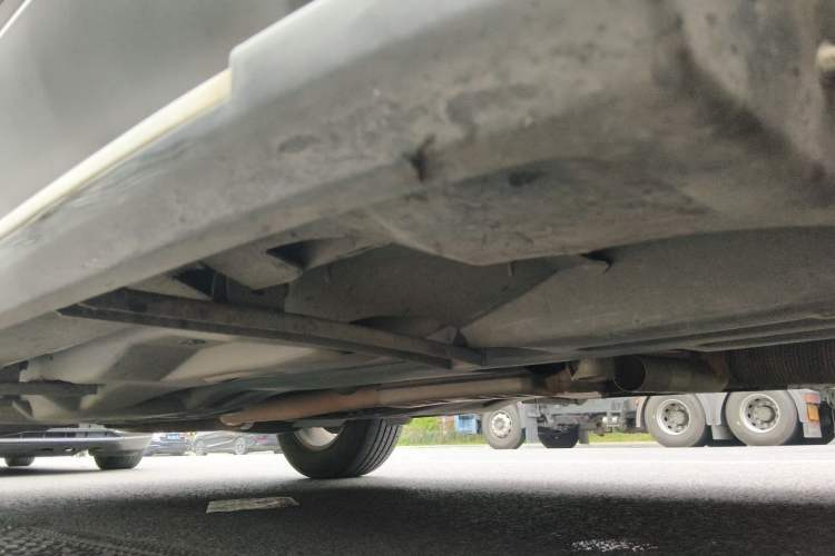 Used Jeep Cherokee 2016 2.4L Professional Smart Version Chassis Front Right