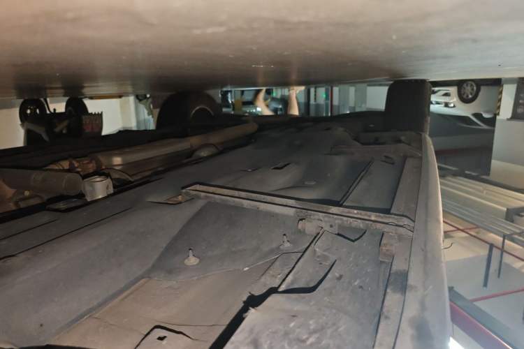 Used Jeep Cherokee 2016 2.4L Professional Smart Version Chassis Front Right