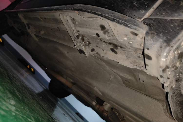 Used Jeep Cherokee 2016 2.4L Professional Edition Chassis Front Right
