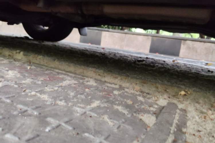 Used Jeep Cherokee 2016 2.0L Superior Edition Chassis Front Right