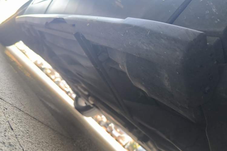 Used Jeep Cherokee 2016 2.0L Superior Edition Chassis Front Right