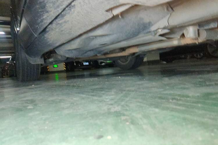 Used Jeep Cherokee 2016 2.4L Leading Edition Chassis Front Right