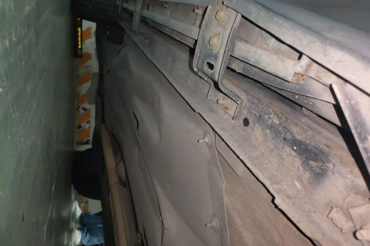 Used Jeep Cherokee 2016 2.4L Professional Edition Chassis Front Right