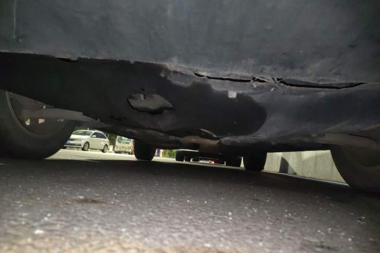 Used Jeep Cherokee 2016 2.4L Superior Edition Chassis Front