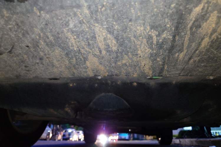 Used Jeep Cherokee 2016 2.0L Superior Edition Chassis Front