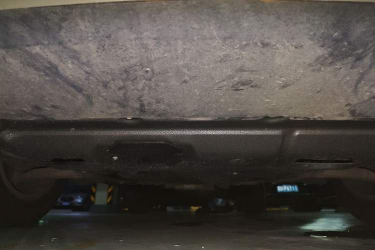 Used Jeep Cherokee 2016 2.4L Professional Smart Version Chassis Front