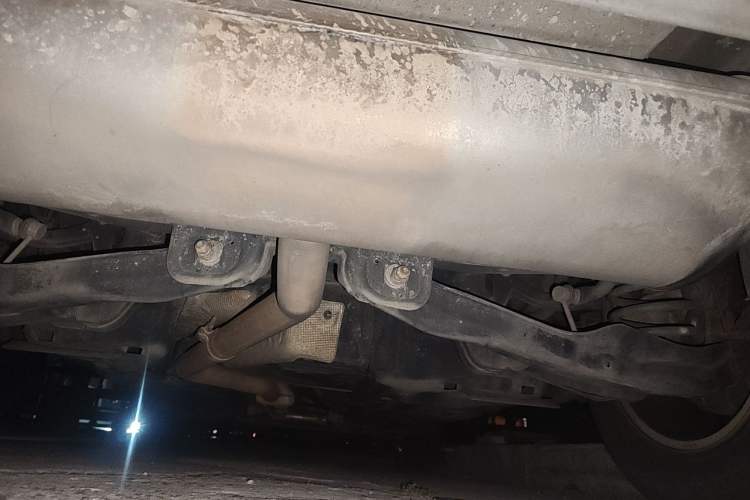 Used Jeep Cherokee 2016 2.4L Leading Edition Chassis Rear