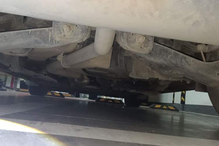 Used Jeep Cherokee 2016 2.4L Leading Edition Chassis Rear