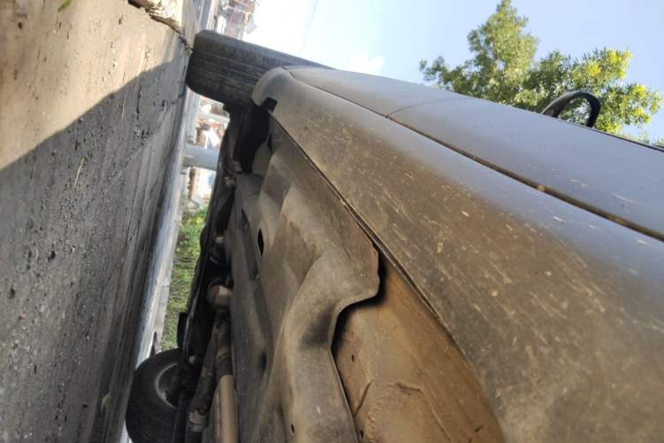 Used Jeep Cherokee 2016 2.4L Professional Smart Version Chassis Rear Left