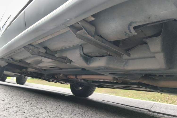 Used Jeep Cherokee 2016 2.4L Professional Smart Version Chassis Rear Left