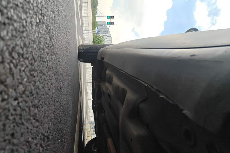 Used Jeep Cherokee 2016 2.4L Professional Edition Chassis Rear Left