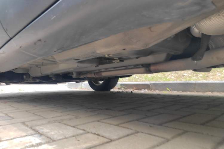 Used Jeep Cherokee 2016 2.0L Superior Edition Chassis Rear Left