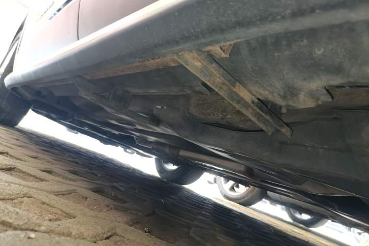 Used Jeep Cherokee 2016 2.4L Leading Edition Chassis Rear Left