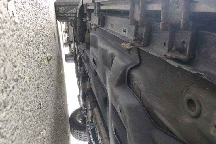 Used Jeep Cherokee 2016 2.4L Professional Smart Version Chassis Rear Left