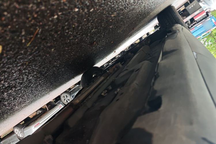 Used Jeep Cherokee 2016 2.4L Leading Smart Version Chassis Rear Left