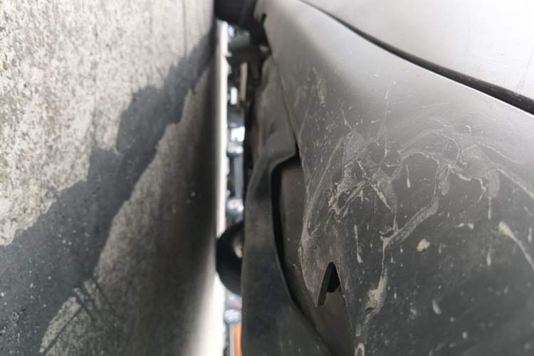 Used Jeep Cherokee 2016 2.0L Superior Edition Chassis Rear Left