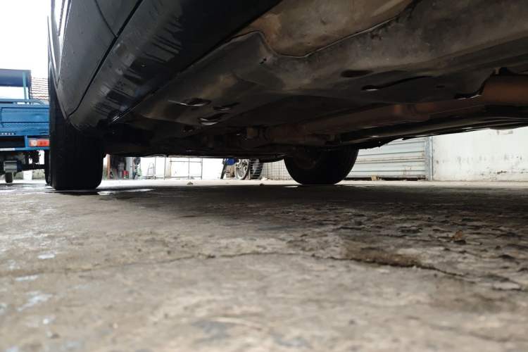 Used Jeep Cherokee 2016 2.4L Professional Smart Version Chassis Rear Left