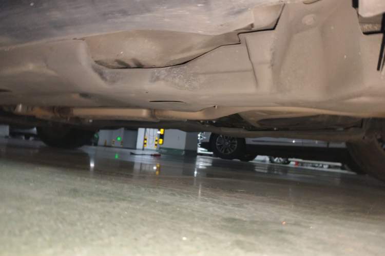 Used Jeep Cherokee 2016 2.0L Superior Edition Chassis Rear Left