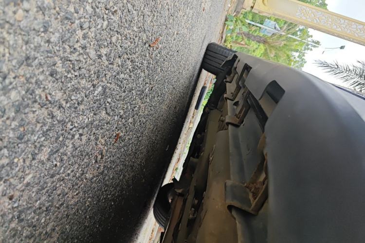 Used Jeep Cherokee 2016 2.4L Leading Edition Chassis Rear Left