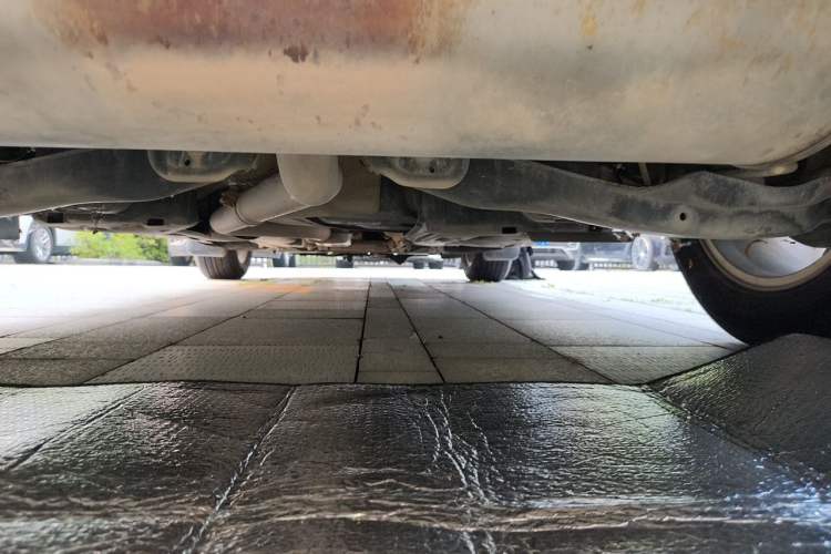 Used Jeep Cherokee 2016 2.4L Leading Edition Chassis Rear