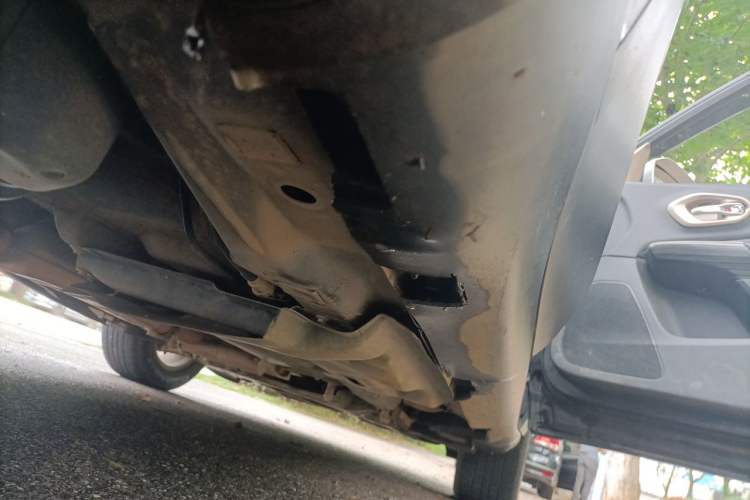 Used Jeep Cherokee 2016 2.0L Superior Edition Chassis Rear Right