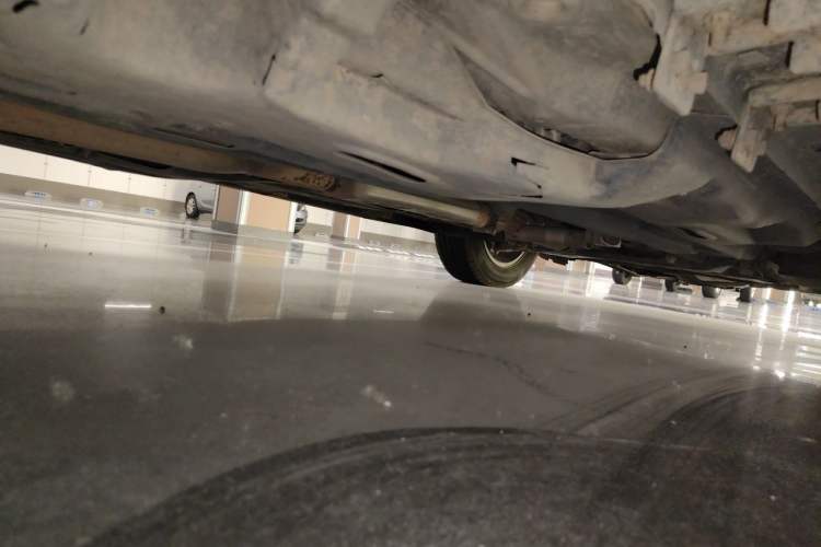 Used Jeep Cherokee 2016 2.4L Professional Smart Version Chassis Rear Right