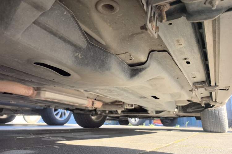 Used Jeep Cherokee 2016 2.0L Superior Edition Chassis Rear Right