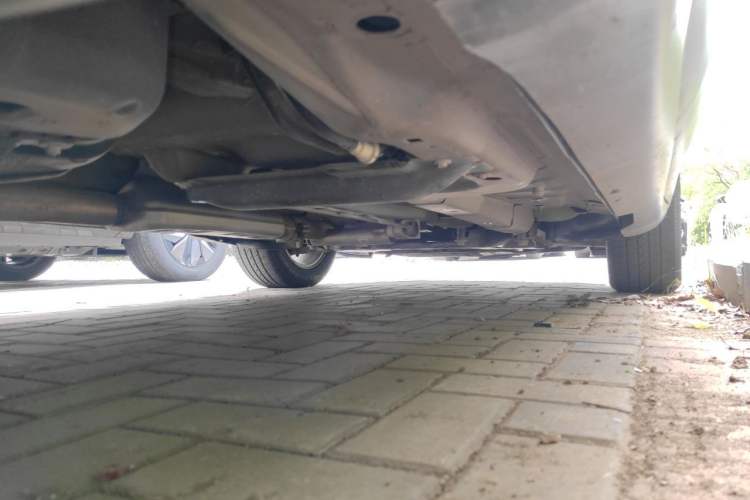 Used Jeep Cherokee 2016 2.0L Superior Edition Chassis Rear Right