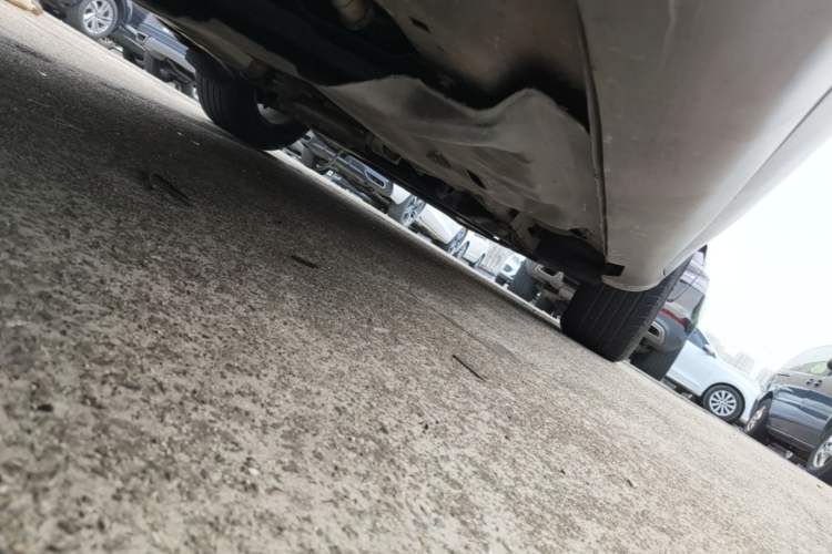 Used Jeep Cherokee 2016 2.0L Superior Edition Chassis Rear Right